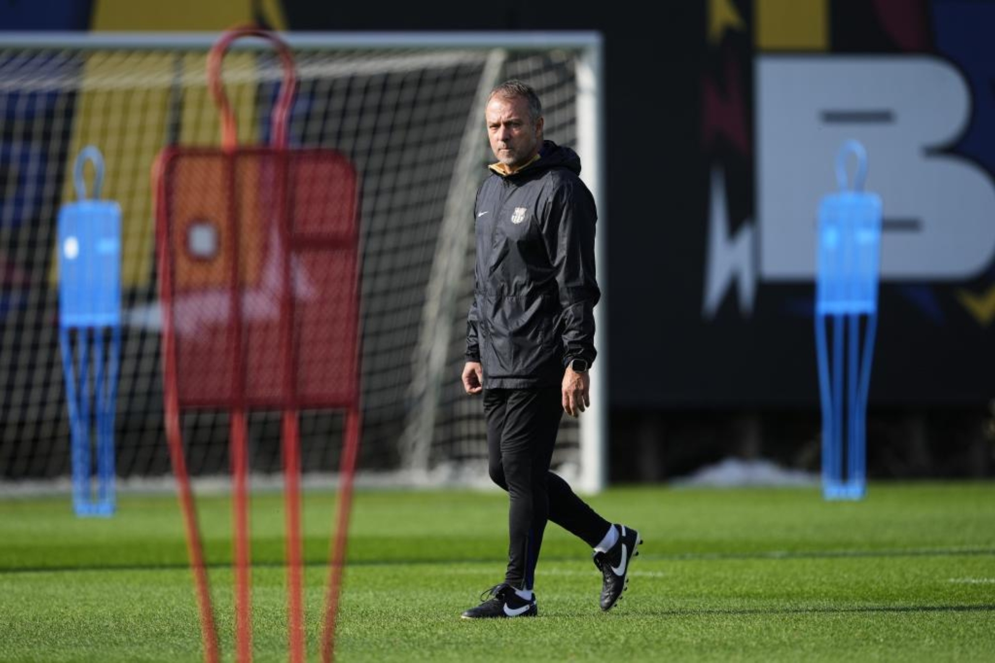 而另一位跑 而另一位跑